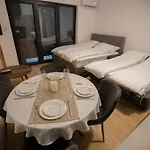 Central Suite Apartman *