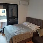 Central Suite Apartman